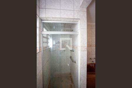 Casa para alugar com 210m², 4 quartos e 2 vagasBanheiro