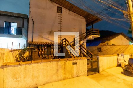 Studio para alugar com 25m², 1 quarto e sem vaga Studio para alugar com 25m², 1 quarto e sem vagaFachada