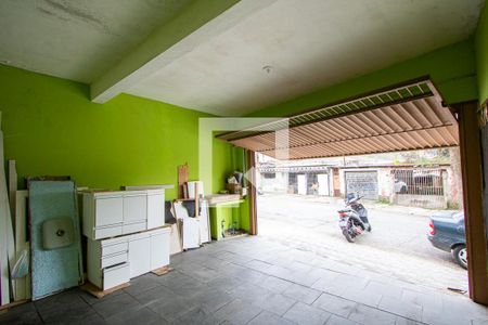 Garagem de casa à venda com 3 quartos, 240m² em Condomínio Maracanã, Santo André