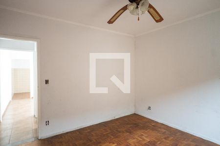 Quarto 1 de casa à venda com 1 quarto, 210m² em Jardim Maria Estela, São Paulo