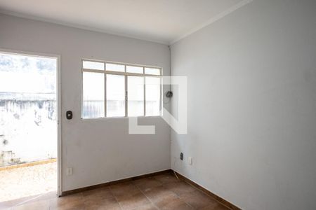 Sala de casa à venda com 1 quarto, 210m² em Jardim Maria Estela, São Paulo