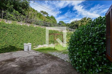 Casa à venda com 4 quartos, 197m² em Pendotiba, Niterói