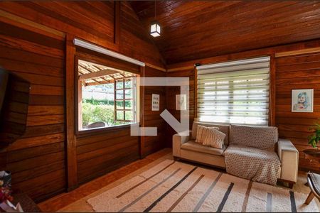 Casa à venda com 4 quartos, 197m² em Pendotiba, Niterói