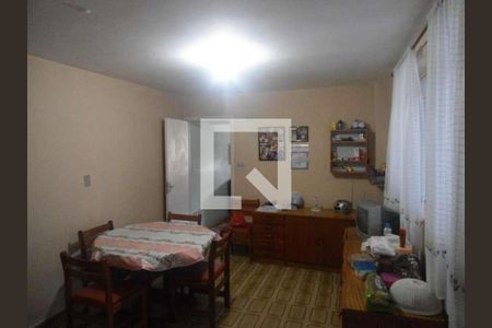 Casa à venda com 3 quartos, 250m² em Vila Mariana, São Paulo