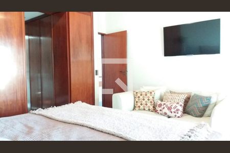 Casa à venda com 4 quartos, 292m² em Jardim da Saúde, São Paulo