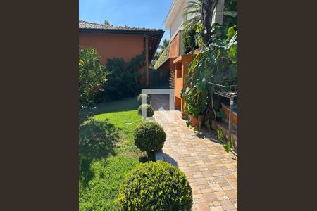 Área Externa de casa de condomínio para alugar com 4 quartos, 560m² em Alphaville, Santana de Parnaíba