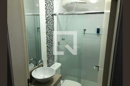 Casa à venda com 3 quartos, 193m² em Vila Carrão, São Paulo