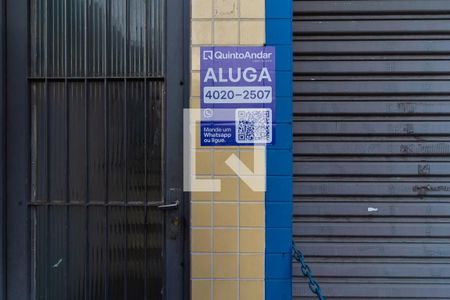 Placa de apartamento para alugar com 2 quartos, 60m² em Vila Macedopolis, São Paulo