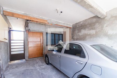 Garagem de casa para alugar com 3 quartos, 260m² em Santo Antônio, Osasco