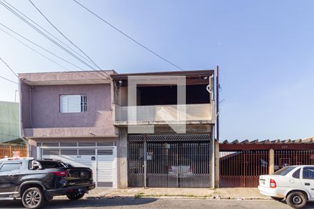 Fachada de casa para alugar com 3 quartos, 260m² em Santo Antônio, Osasco