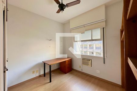 Quarto 1 de apartamento à venda com 3 quartos, 109m² em Laranjeiras, Rio de Janeiro