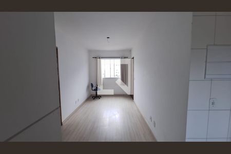 Sala de apartamento para alugar com 2 quartos, 48m² em Jardim Casa Branca, Suzano