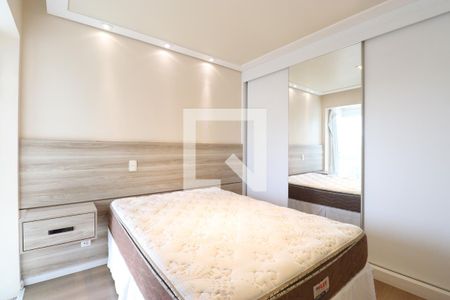 Suíte de apartamento para alugar com 2 quartos, 70m² em Barra Funda, São Paulo