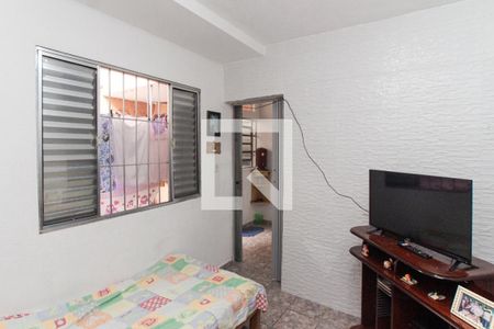 Casa 1 - Quarto 1 de casa à venda com 3 quartos, 450m² em Vila Paiva, São Paulo