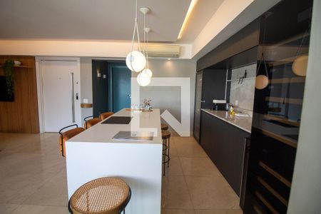 Sala de apartamento à venda com 3 quartos, 145m² em Brooklin, São Paulo