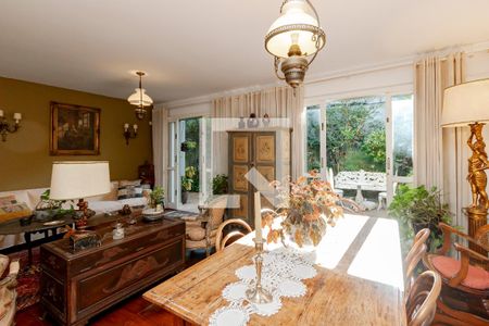 Sala de casa à venda com 3 quartos, 180m² em Campo Belo, São Paulo