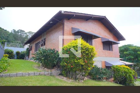 Área comum de kitnet/studio para alugar com 1 quarto, 26m² em Carvoeira, Florianópolis
