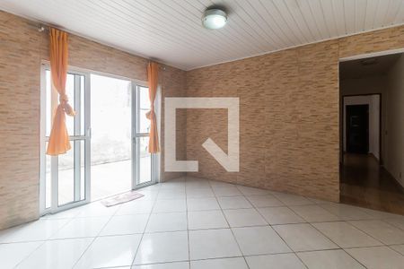 Sala de casa para alugar com 3 quartos, 120m² em Jardim Santos Dumont Ii, Mogi das Cruzes