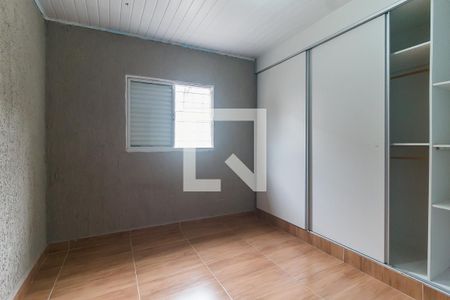 Quarto 1 de casa para alugar com 3 quartos, 120m² em Jardim Santos Dumont Ii, Mogi das Cruzes