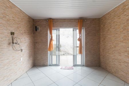 Sala de casa para alugar com 3 quartos, 120m² em Jardim Santos Dumont Ii, Mogi das Cruzes