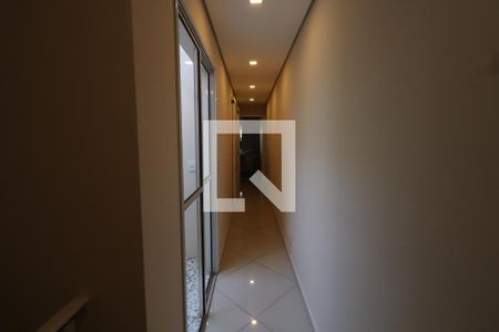 Corredor de casa à venda com 3 quartos, 188m² em Vila Aricanduva, São Paulo