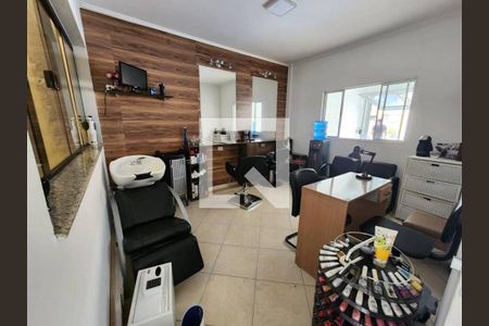 Casa à venda com 4 quartos, 480m² em Cidade Patriarca, São Paulo