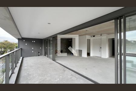 Varanda de apartamento à venda com 3 quartos, 210m² em Jardim Paulista, São Paulo