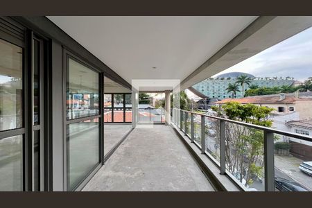Varanda de apartamento à venda com 3 quartos, 210m² em Jardim Paulista, São Paulo