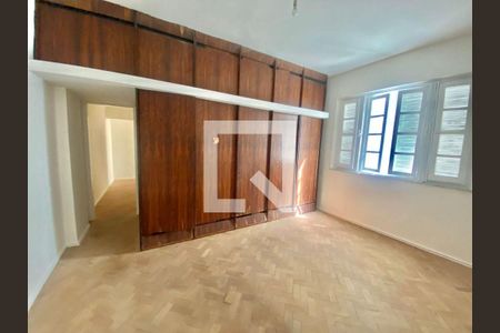 Apartamento à venda com 3 quartos, 137m² em Icaraí, Niterói
