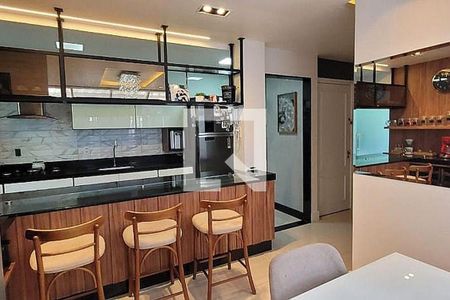 Apartamento à venda com 4 quartos, 195m² em Badu, Niterói