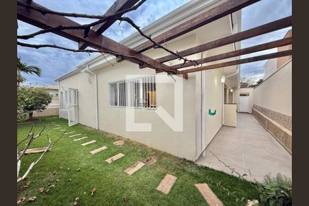 Casa à venda com 3 quartos, 202m² em Parque dos Resedás, Campinas