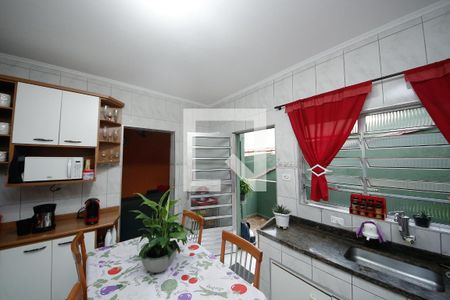 Cozinha de casa à venda com 4 quartos, 125m² em Jardim Sao Roberto, São Paulo