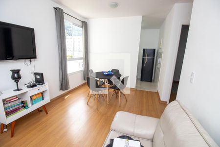 Sala de apartamento à venda com 2 quartos, 47m² em Vargem Grande, Rio de Janeiro