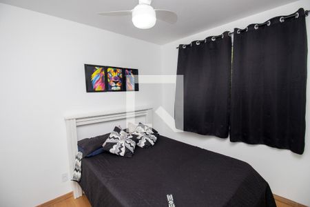 Quarto 1 de apartamento à venda com 2 quartos, 47m² em Vargem Grande, Rio de Janeiro