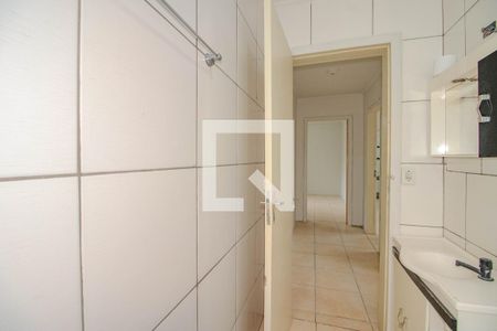 Banheiro Social de casa para alugar com 3 quartos, 170m² em Vila Jardim, Porto Alegre