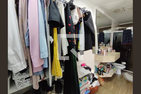 Quarto de Serviço de casa para alugar com 2 quartos, 90m² em Parque Sao Francisco, Ferraz de Vasconcelos