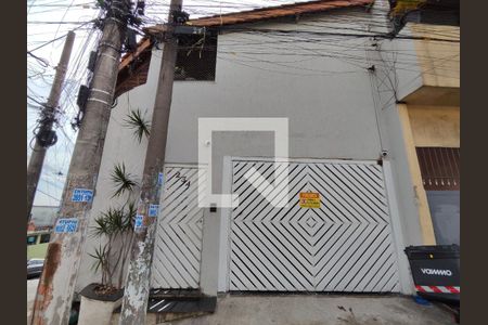 Fachada de casa para alugar com 2 quartos, 90m² em Parque Sao Francisco, Ferraz de Vasconcelos
