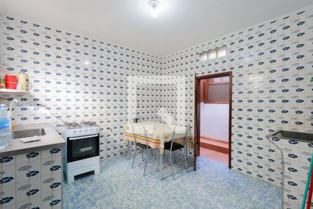 Casa à venda com 126m², 3 quartos e 2 vagasCozinha