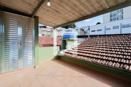 Casa à venda com 126m², 3 quartos e 2 vagasÁrea de serviço