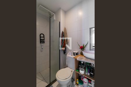 Apartamento à venda com 38m², 2 quartos e sem vaga Apartamento à venda com 38m², 2 quartos e sem vagaBanheiro