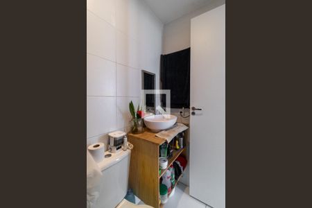 Apartamento à venda com 38m², 2 quartos e sem vaga Apartamento à venda com 38m², 2 quartos e sem vagaBanheiro