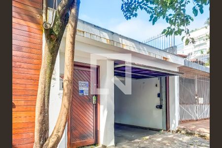 Fachada de casa para alugar com 3 quartos, 330m² em Pompeia, São Paulo