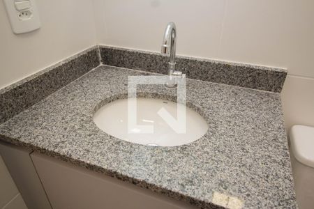 Apartamento para alugar com 36m², 2 quartos e sem vaga Apartamento para alugar com 36m², 2 quartos e sem vagaBanheiro