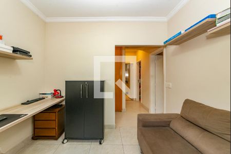 Apartamento à venda com 142m², 4 quartos e 2 vagasEscritório