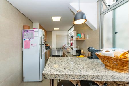 Apartamento à venda com 142m², 4 quartos e 2 vagasCozinha