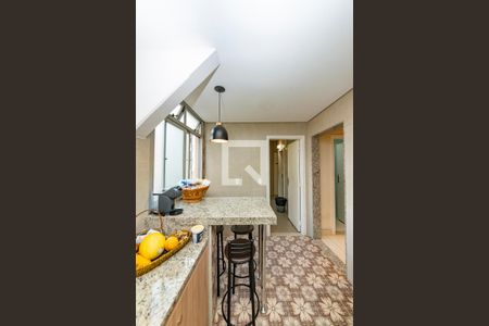 Apartamento à venda com 142m², 4 quartos e 2 vagasCozinha