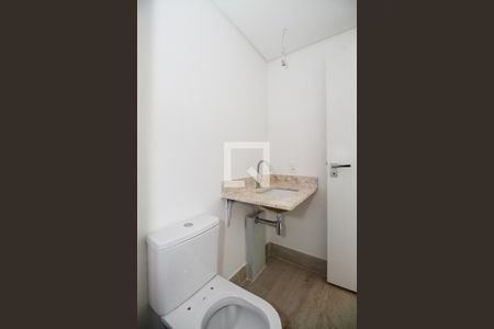 Banheiro de kitnet/studio à venda com 1 quarto, 30m² em Cerqueira César, São Paulo