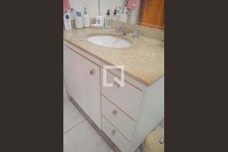 Apartamento à venda com 64m², 2 quartos e 2 vagasBanheiro 2