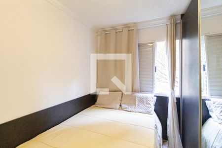 Quarto 1 de apartamento para alugar com 2 quartos, 48m² em Recanto das Rosas, Osasco