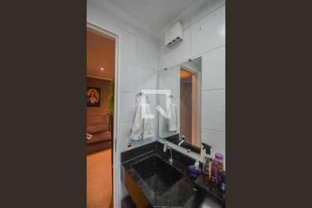 Banheiro de apartamento para alugar com 2 quartos, 44m² em Vila Antunes, São Bernardo do Campo